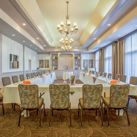 Holiday Inn Auburn By Ihg Exterior photo