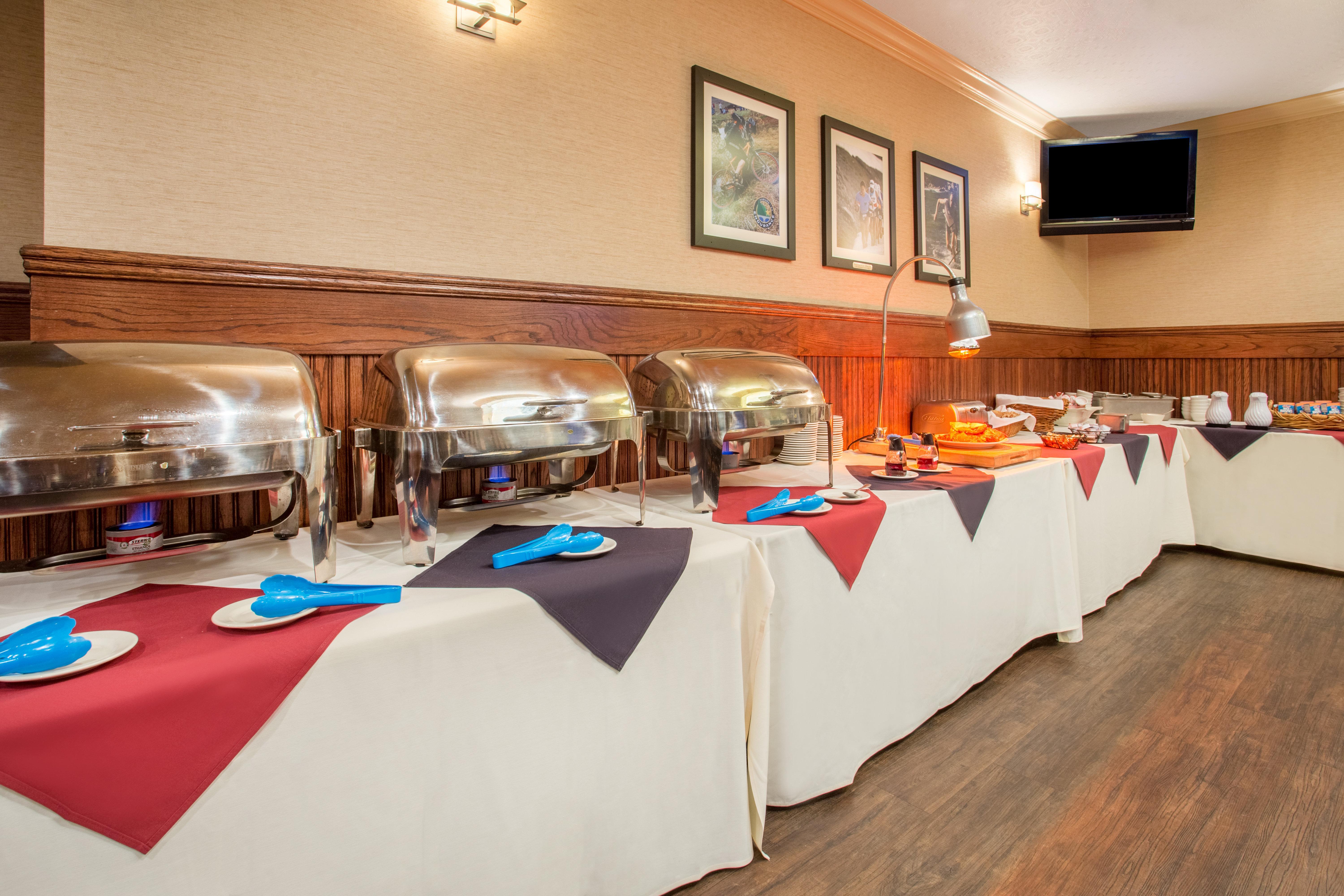 Holiday Inn Auburn By Ihg Exterior photo