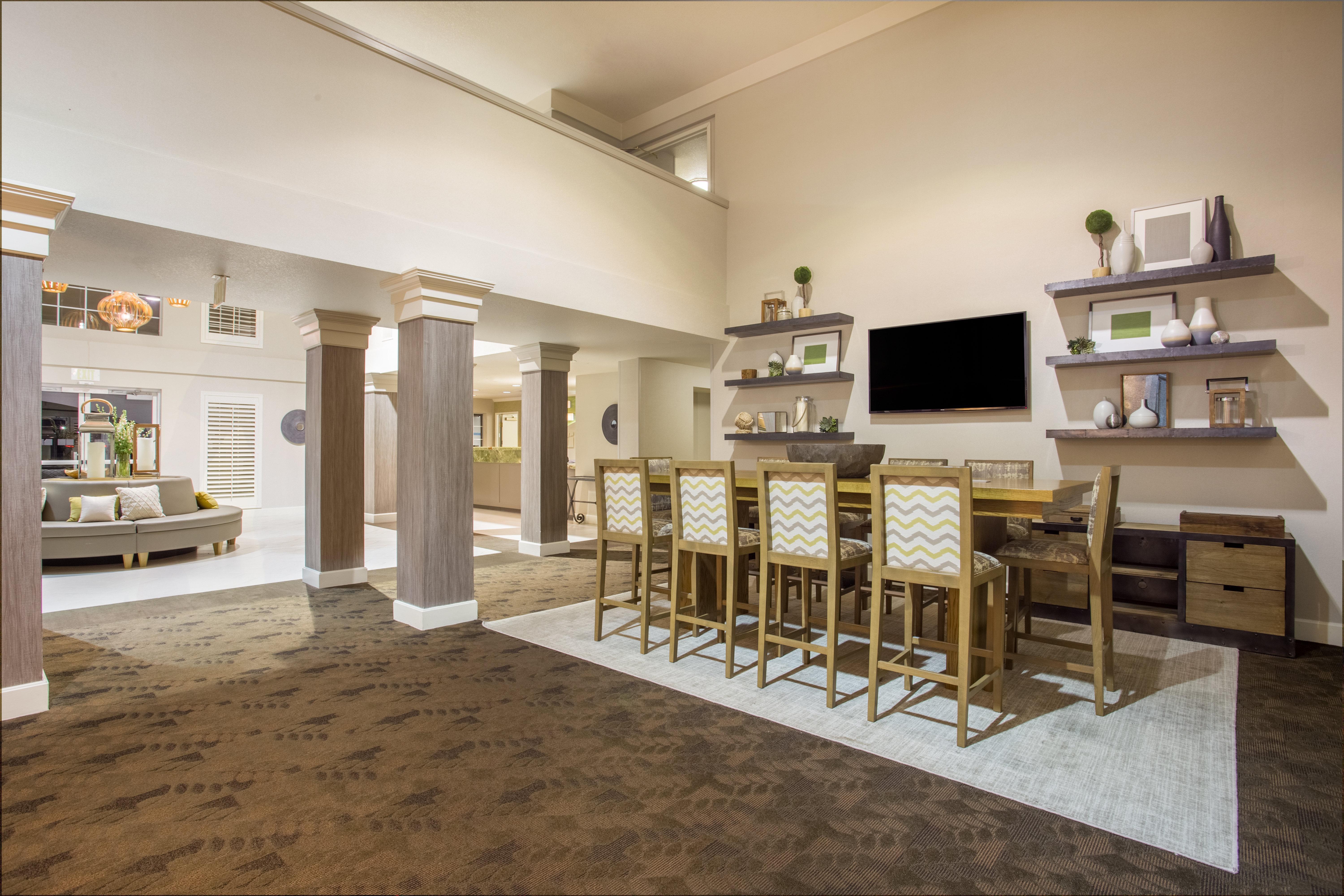 Holiday Inn Auburn By Ihg Exterior photo