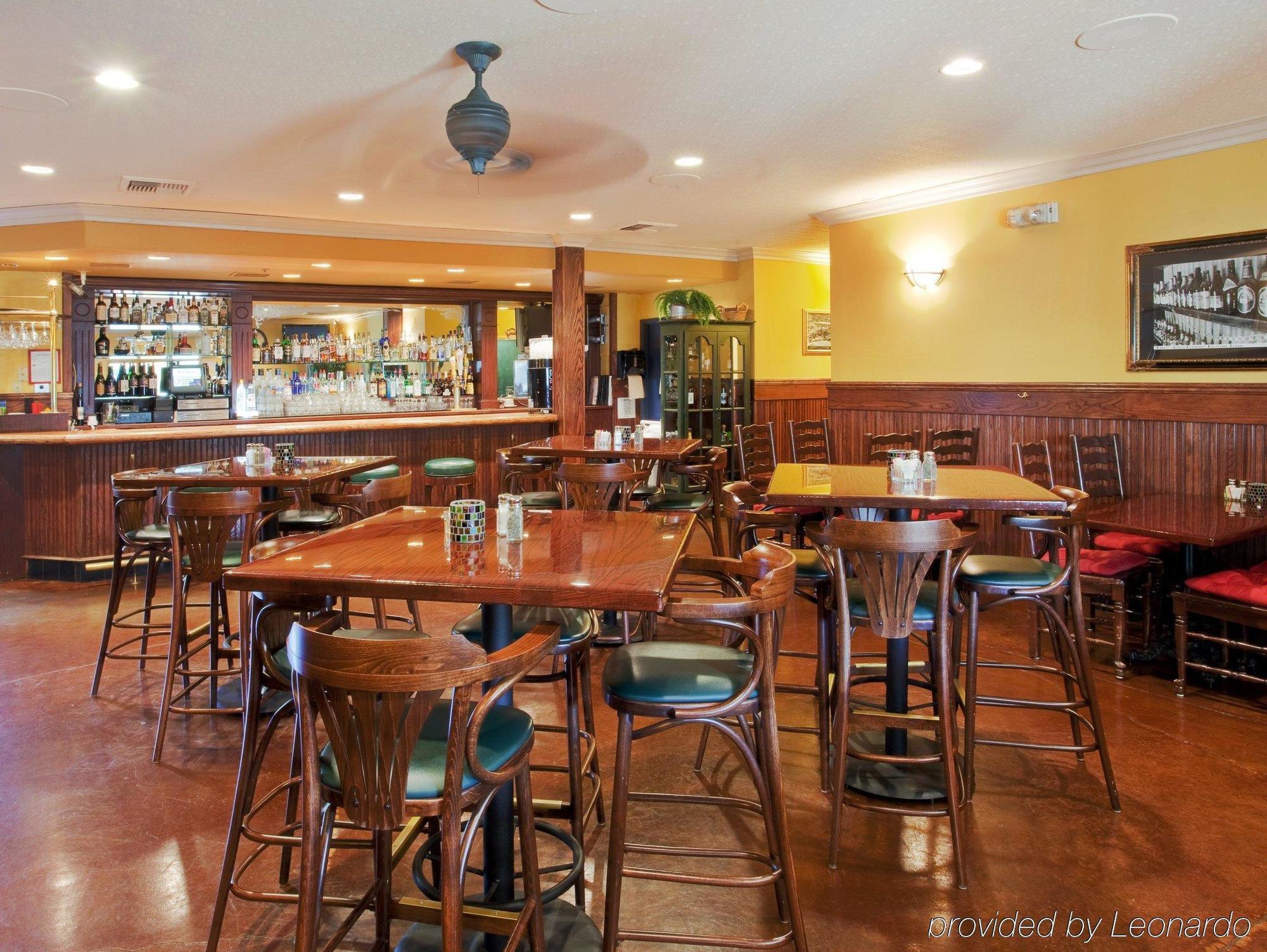 Holiday Inn Auburn By Ihg Restaurant photo