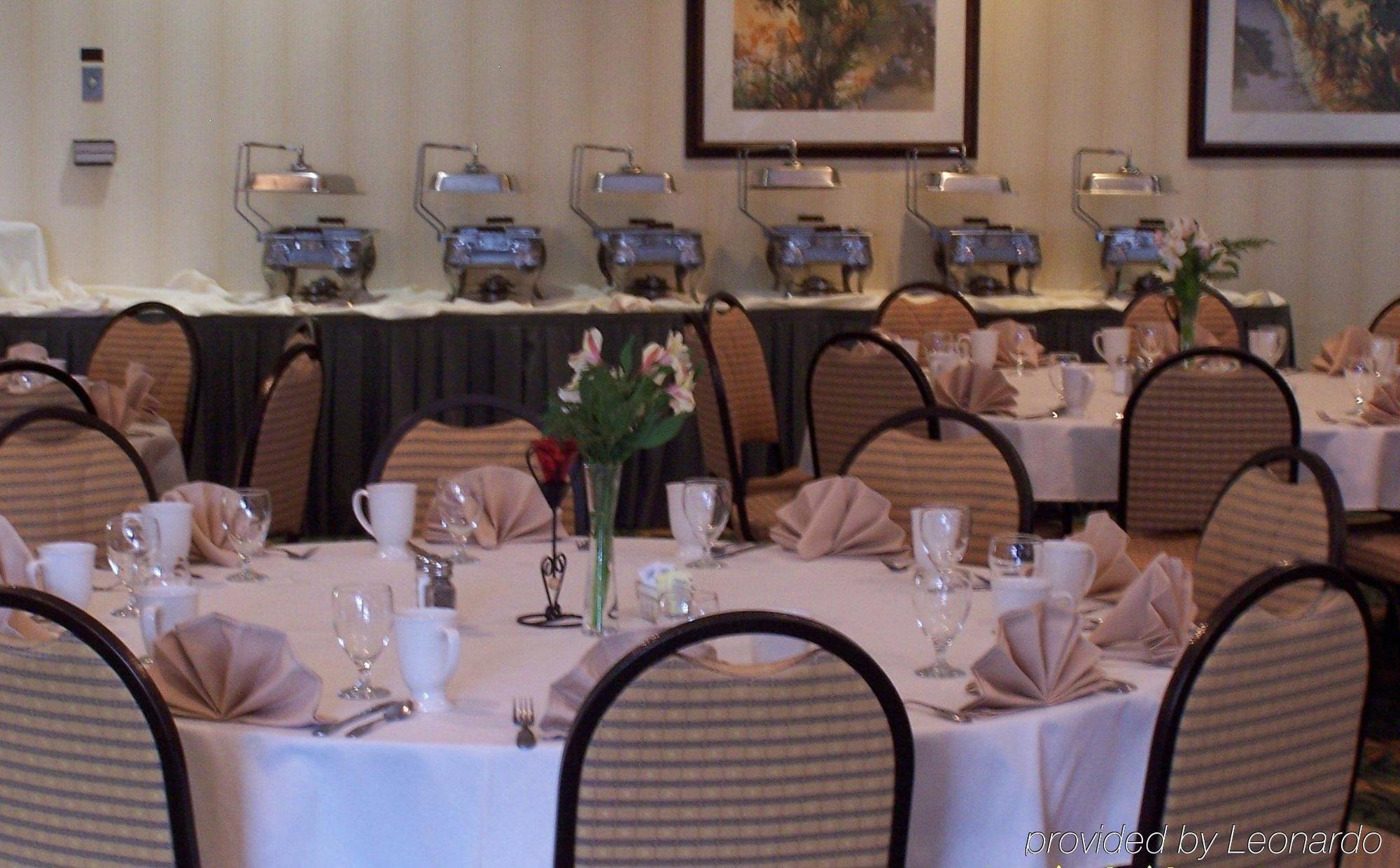 Holiday Inn Auburn By Ihg Restaurant photo