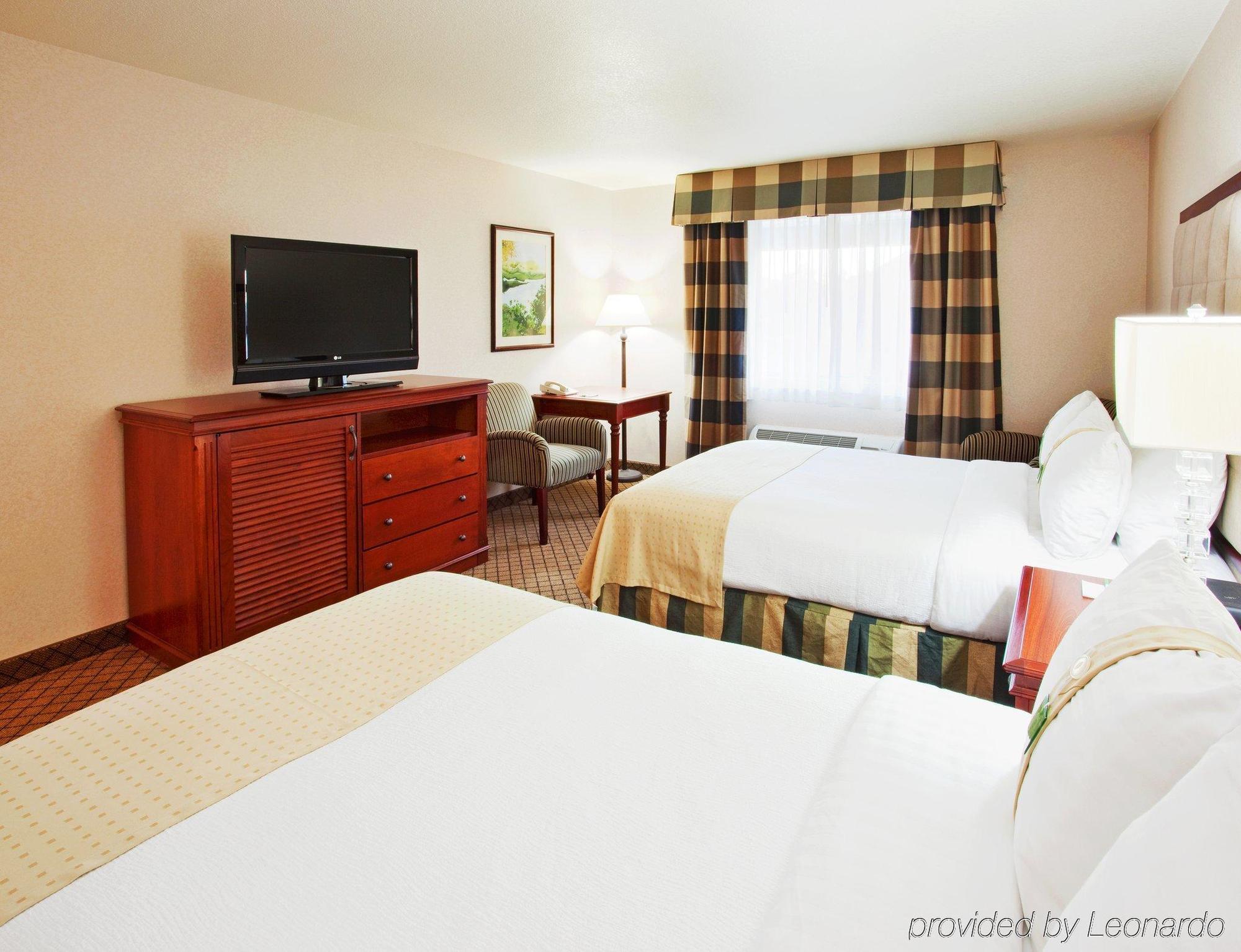 Holiday Inn Auburn By Ihg Exterior photo